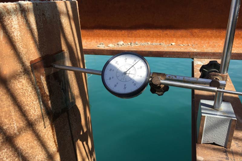 Zakum-fixed-boat-landing-piling-works-(10)